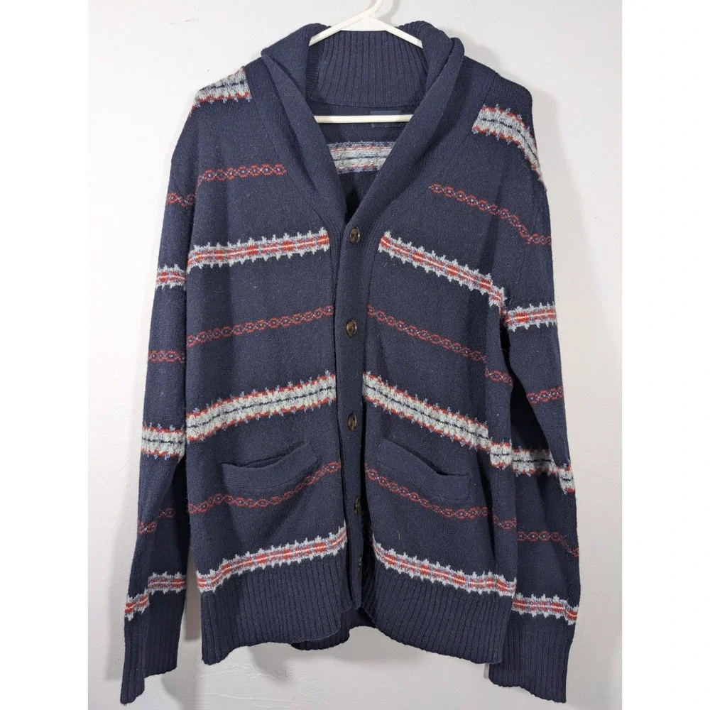 J. Crew Men's Cardigan Shawl Collar Blue Red Striped 100% Lambs Wool Medium‎